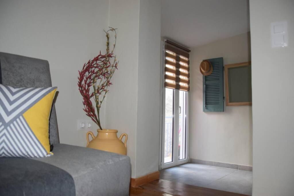 Laundry House Apartment Sinarades Bagian luar foto